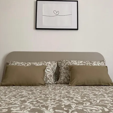 Dante 23 Hébergement de vacances Avola